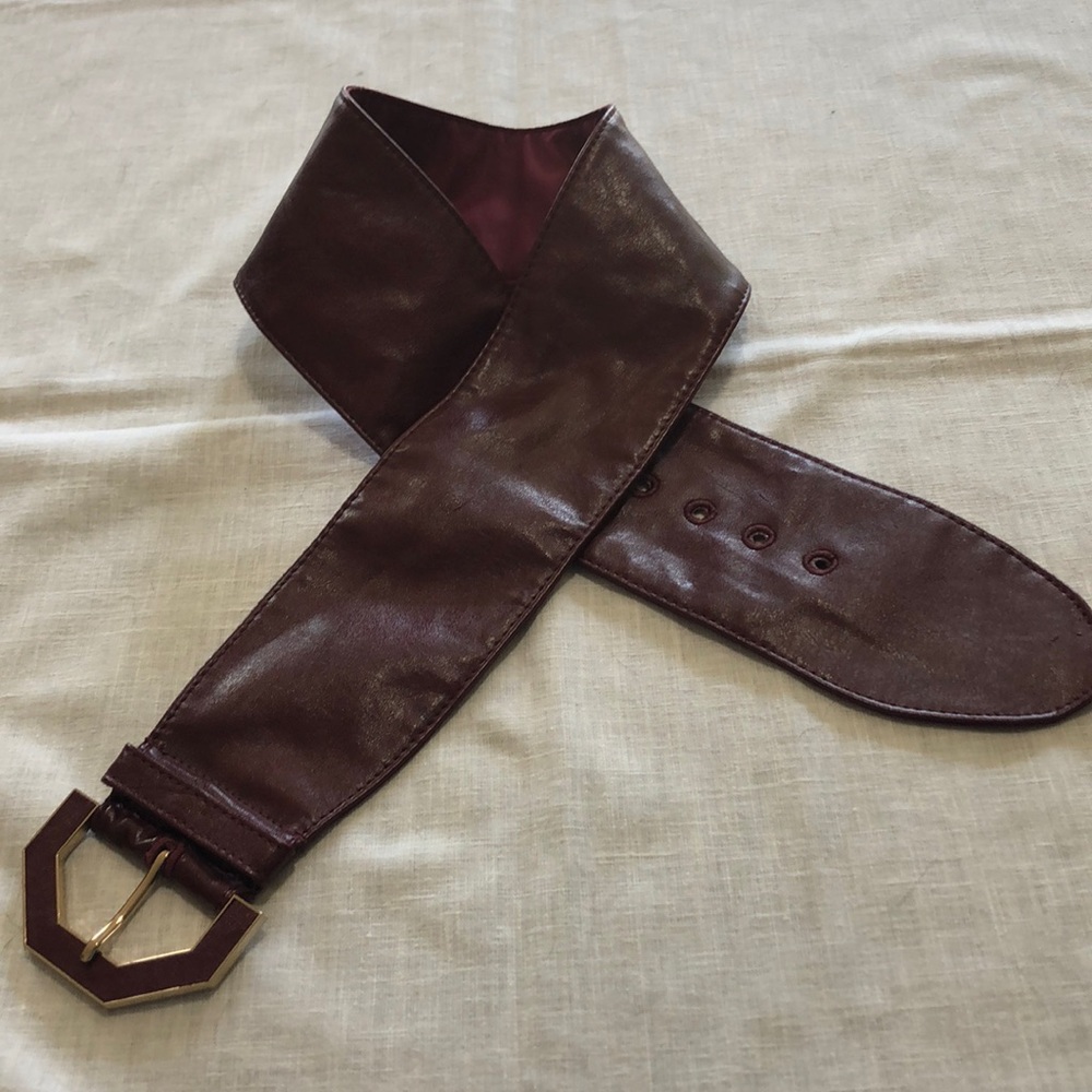 The limited maroon belt small